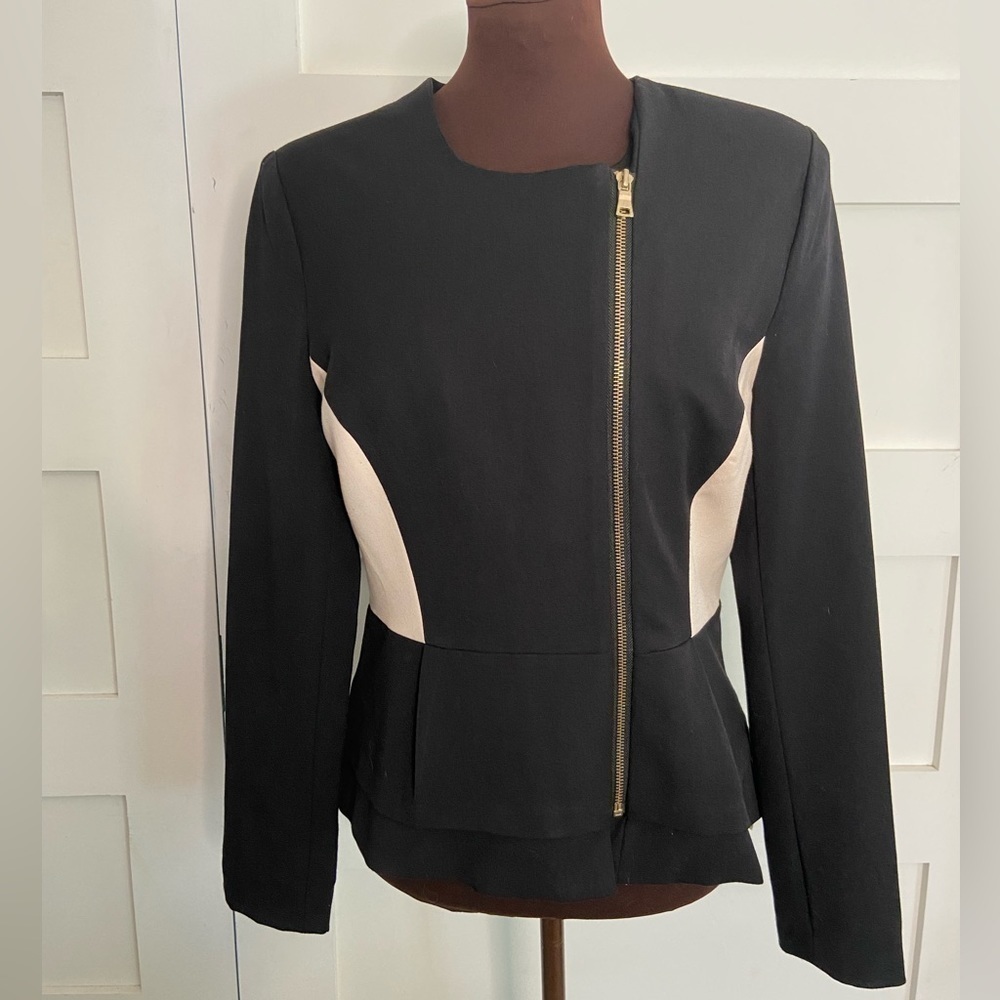 BLACK Rainn Motto Jack diagonal Zipper Size Small